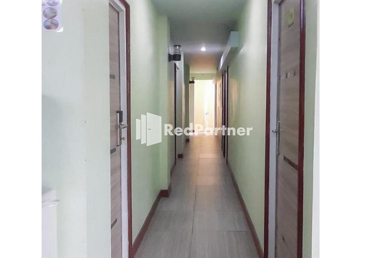 Guest House Anak Raja Pangkalan Bun Syariah Mitra Reddoorz Exterior foto